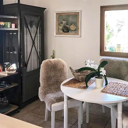 Amazing In With House A Mountain View Holiday home